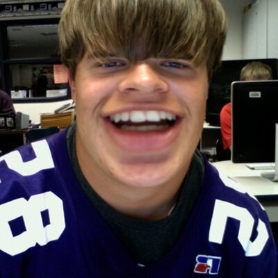 Profile Picture of Nick Suckow (@HangItAndBangIt) on Twitter