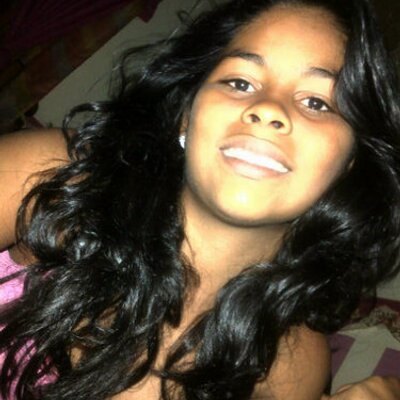 Profile Picture of Melanie Colmenares (@Melanie_68794) on Twitter