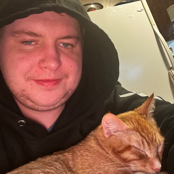 Profile Picture of Marcus Welcher (@marcuswelcher) on Poshmark