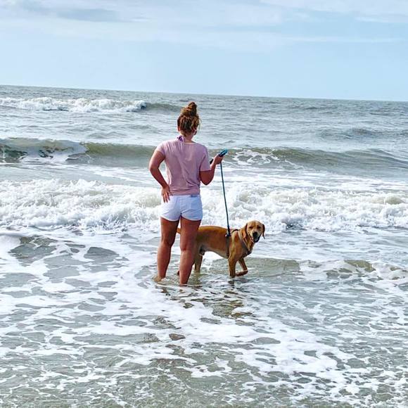 Profile Picture of Melissa Burky (@maburky) on Poshmark