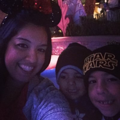 Profile Picture of ,Sylvia Schultz (@sylviar29) on Twitter