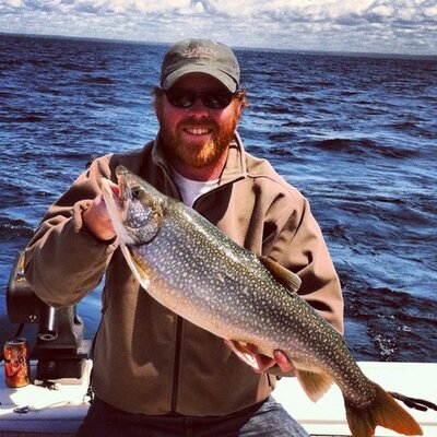 Profile Picture of Bobby Helms (@BobbyHelms1) on Twitter