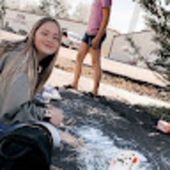 Adysen Elsworth - Poshmark Profile Picture of Adysen Elsworth (@adysenelsworth) on Poshmark