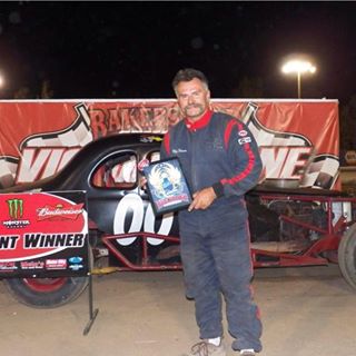 Profile Picture of Charlie Huff (@charlie.huff.75) on Facebook