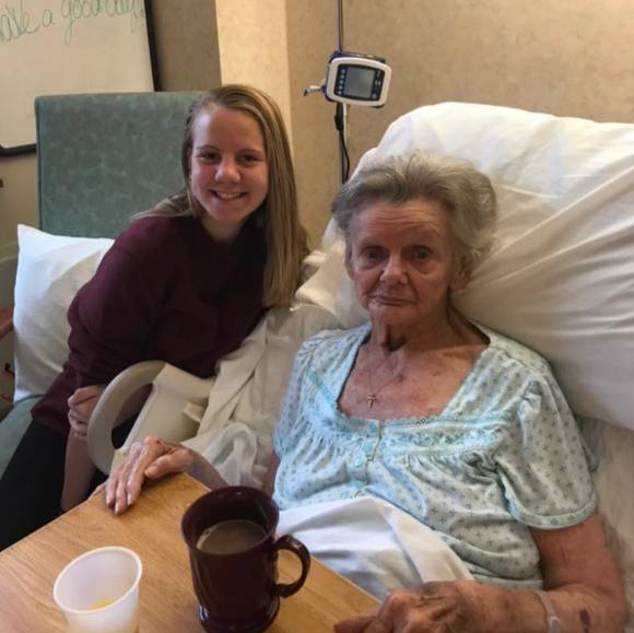 Profile Picture of Sara Tarmey (@sara_tarmey) on Poshmark