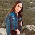 Profile Picture of J ú l i a (@juliapaizs) on Instagram