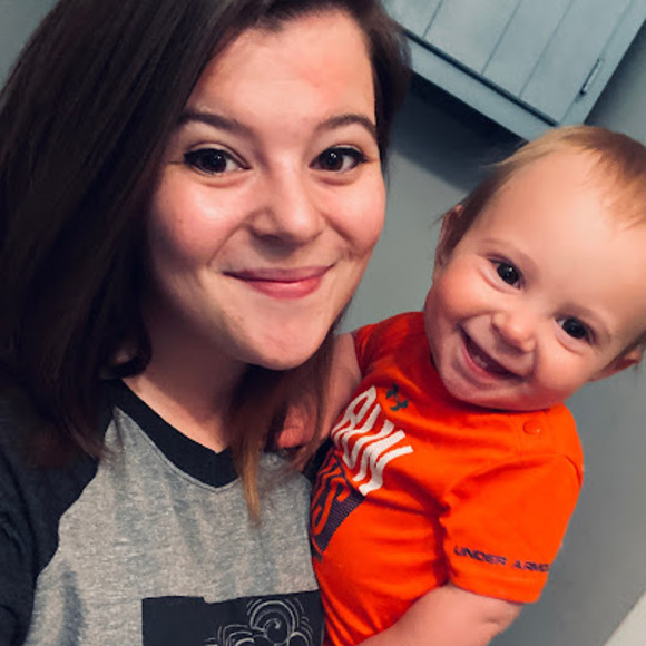 Profile Picture of Kassidy Walraven (@kassidywalraven) on Poshmark