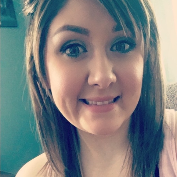 Profile Picture of Ciera Rodriguez (@ciera1416) on Poshmark