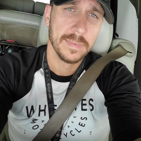 Profile Picture of Mike Jensen (@mike_jensen_6) on Poshmark