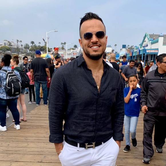 Profile Picture of Daniel Cassorla (@danielcassorla1) on Poshmark