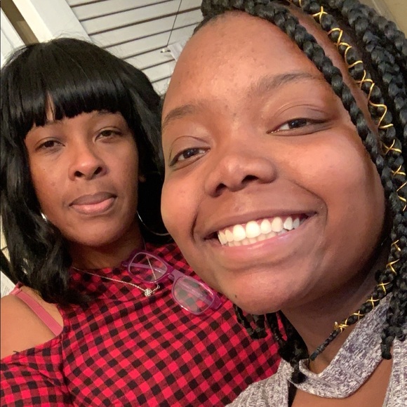 Profile Picture of Maiya Hardnett (@maiyadena) on Poshmark