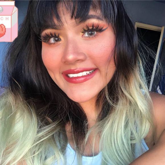 Profile Picture of Jessica Montes (@darlyn_jess) on Poshmark