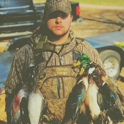 Profile Picture of Kyle Kling  🦅 (@kykling316) on Twitter