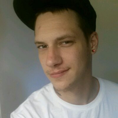 Profile Picture of Brad Linhart (@linhartswag) on Twitter