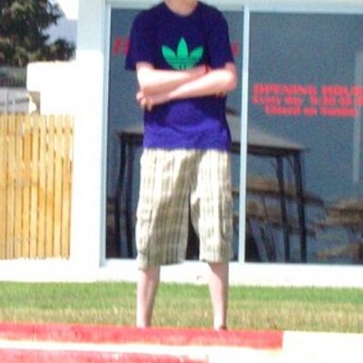 Profile Picture of Josh Bera (@LocoChezo) on Twitter