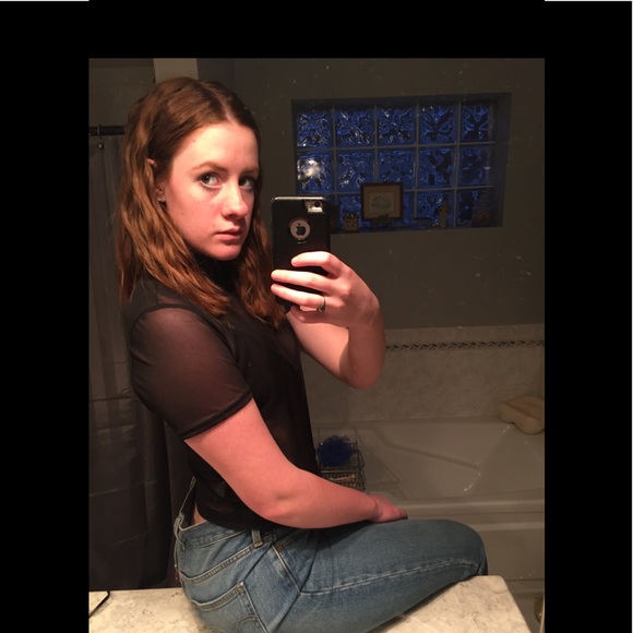 Profile Picture of Mary kate Mckendry (@mkmckendry) on Poshmark