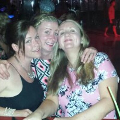 Alison Seal - Twitter Profile Picture of Alison Seal (@pinkwkd) on Twitter