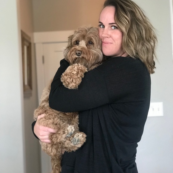 Profile Picture of Kalli Verbecky (@kallikverb22) on Poshmark