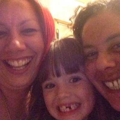 Profile Picture of Lisa Woolley (@loopyredhead) on Twitter