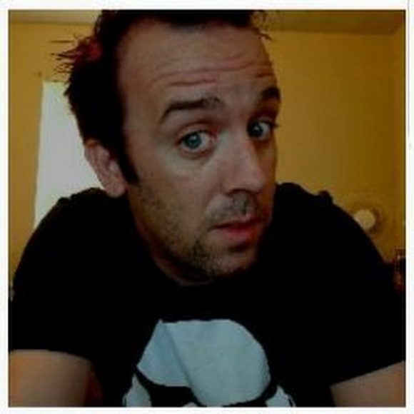 Profile Picture of Julian Walker (@echomobile78) on Poshmark