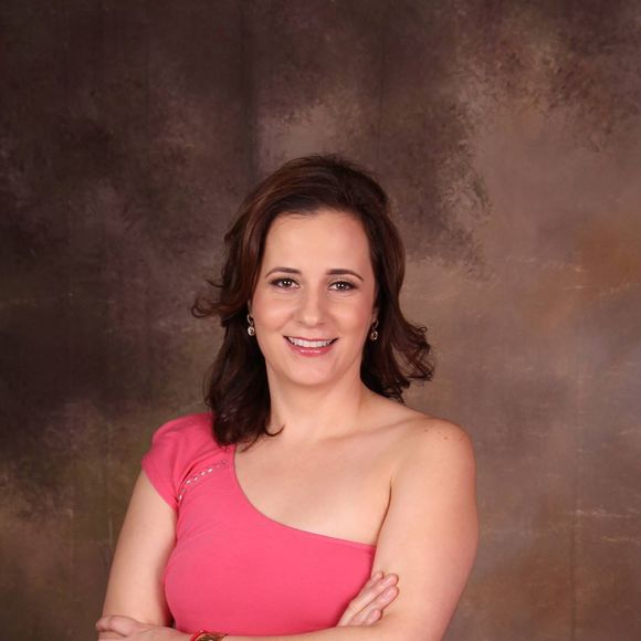 Profile Picture of Gisela Alcala (@sofigis) on Poshmark