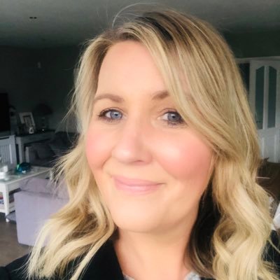 Helen Barry - Twitter Profile Picture of Helen Barry (@helenmbarry) on Twitter