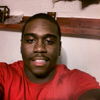 Profile Picture of Alex Wilcox (@Veinte_Ocho_) on Twitter