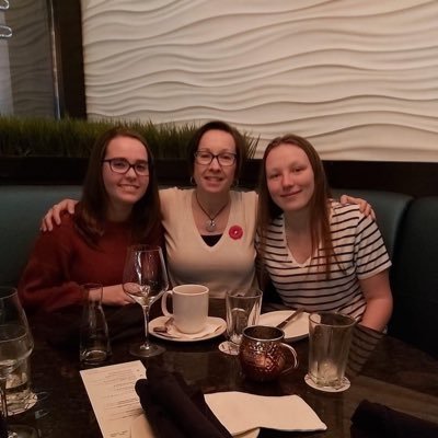 Profile Picture of Julia Despres (@despresj16) on Twitter