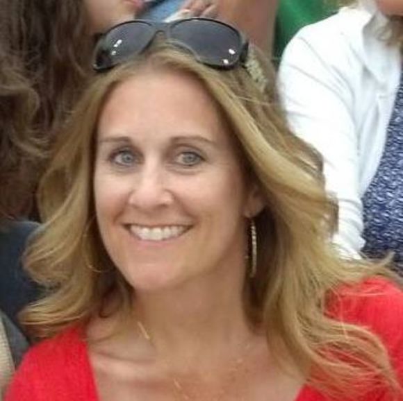 Profile Picture of Cathy Springer (@cathyspringer) on Poshmark