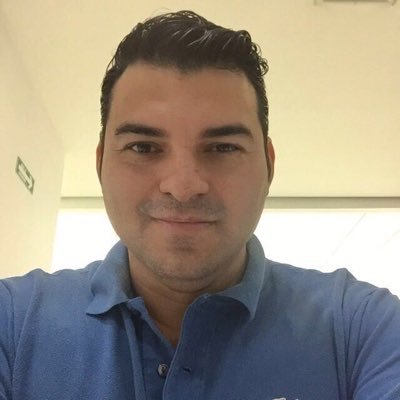 Profile Picture of Alejandro Carbajal (@holacarbajal) on Twitter