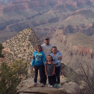 Profile Picture of Kevin & Bridget (@kabcomeaux_limu) on Twitter