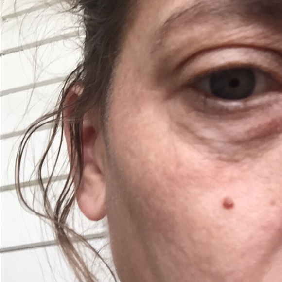 Profile Picture of Michelle Mascaro (@libramamma22) on Poshmark