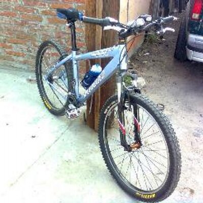 Profile Picture of Erik Almodovar (@erikalmodovar) on Twitter