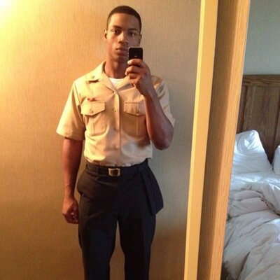 Profile Picture of Dominique Lawrence (@FIRSTSHEWASDOWN) on Twitter