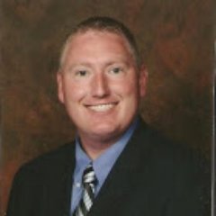 Profile Picture of Chad Willis (@ictwolves425) on Twitter