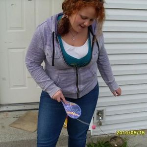 Savannah Hoyle - Myspace Profile Picture of Savannah Hoyle (@nanerbugs13) on Myspace