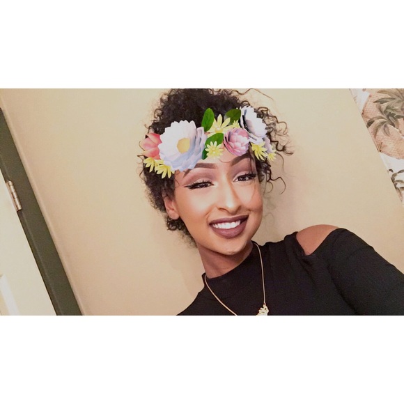 Profile Picture of Yusra Mohamed (@yusramohamed09) on Poshmark