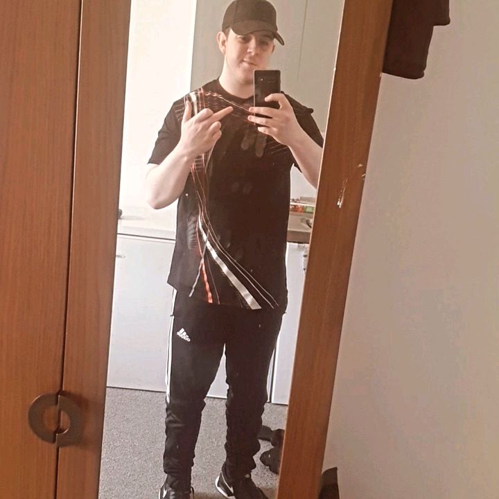 Profile Picture of Michael Hooper (@michaelhooper12) on Tiktok