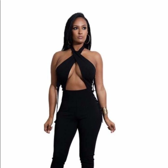 Profile Picture of Alisha Turski (@xsunnylovee) on Poshmark