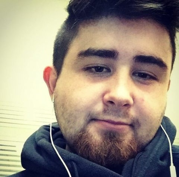 Profile Picture of Daniel Belka (@danielbelka) on Poshmark