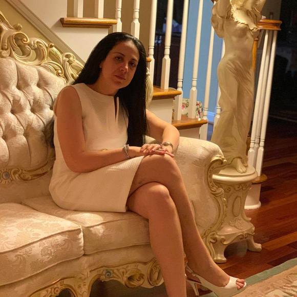 Mariana Said - Poshmark Profile Picture of Mariana Said (@magnoan) on Poshmark