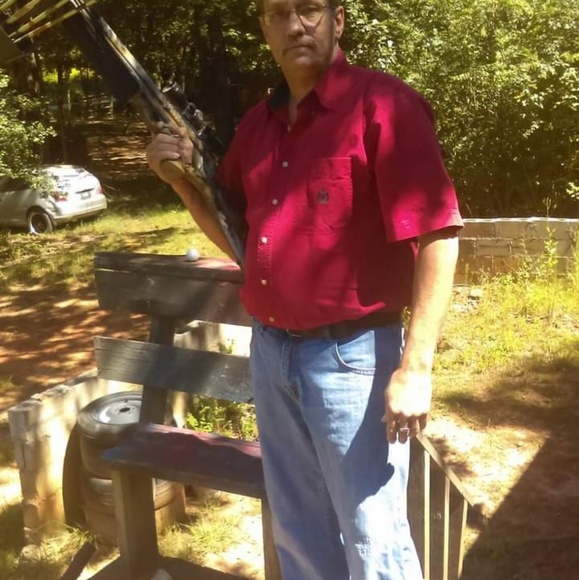 Profile Picture of William Hester (@williamhester) on Poshmark