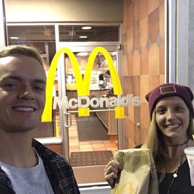 Profile Picture of Chase Burnett (@burnettlyfe) on Twitter