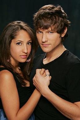 Profile Picture of Daniel and Lilyon Wikipedia