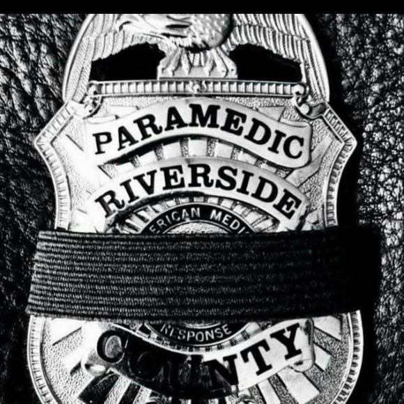 Profile Picture of Brad Rowe (@bradrowe) on Poshmark