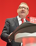 Profile Picture of Len McCluskey - Wikipediaon Wikipedia