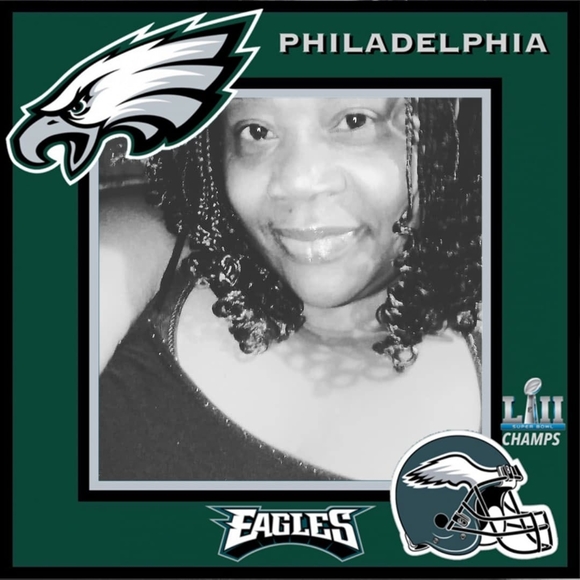 Cheryl Bracey - Poshmark Profile Picture of Cheryl Bracey (@cherylbracey) on Poshmark