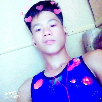 Profile Picture of Mark Renie Cruz Grospe (@CruzGrospe) on Twitter