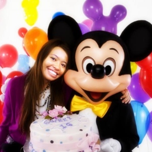Profile Picture of Alice Neverland (@aliceneverland) on Myspace