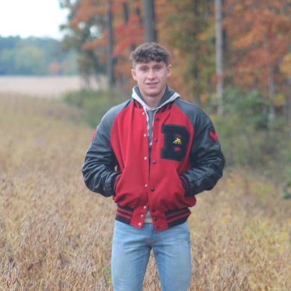 Profile Picture of David Kahn (@david_kahn) on Poshmark